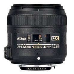 Nikon AF-S DX Micro 40mm f/2.8G Nikkor