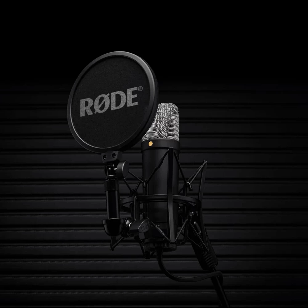 Rode NT1 5th Generation Studio Condenser Microphone-Des1