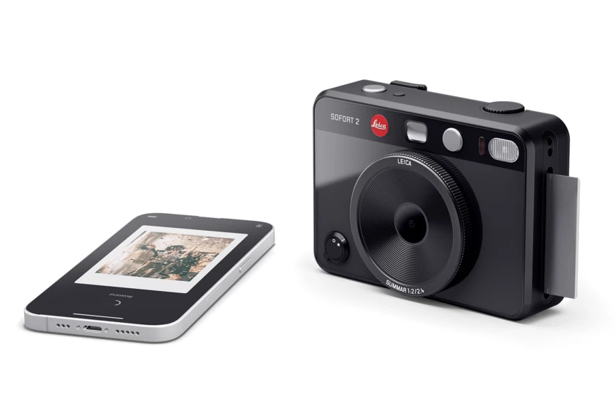 Leica Sofort 2 Instant Film Camera-Des3