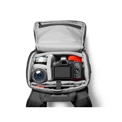 Manfrotto Advanced Camera Backpack Compact 1 For CSC-Detail4